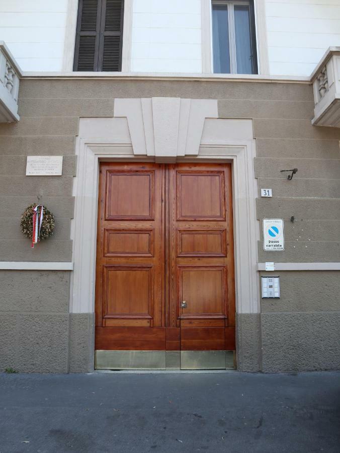 Paki Home Nel Cuore Dei Navigli Di Milano ภายนอก รูปภาพ