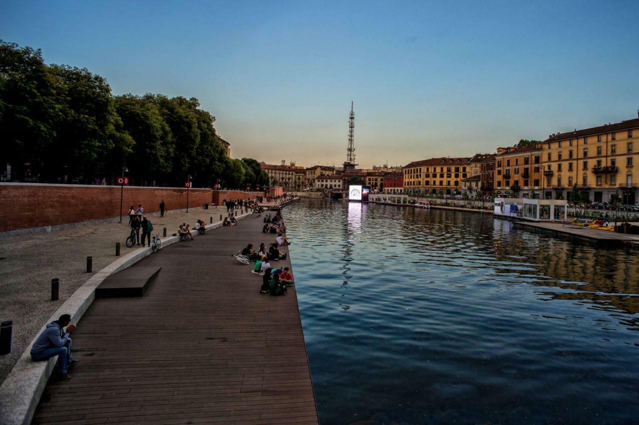 Paki Home Nel Cuore Dei Navigli Di Milano ภายนอก รูปภาพ