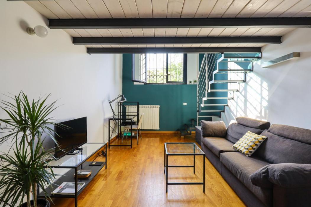 Paki Home Nel Cuore Dei Navigli Di Milano ภายนอก รูปภาพ